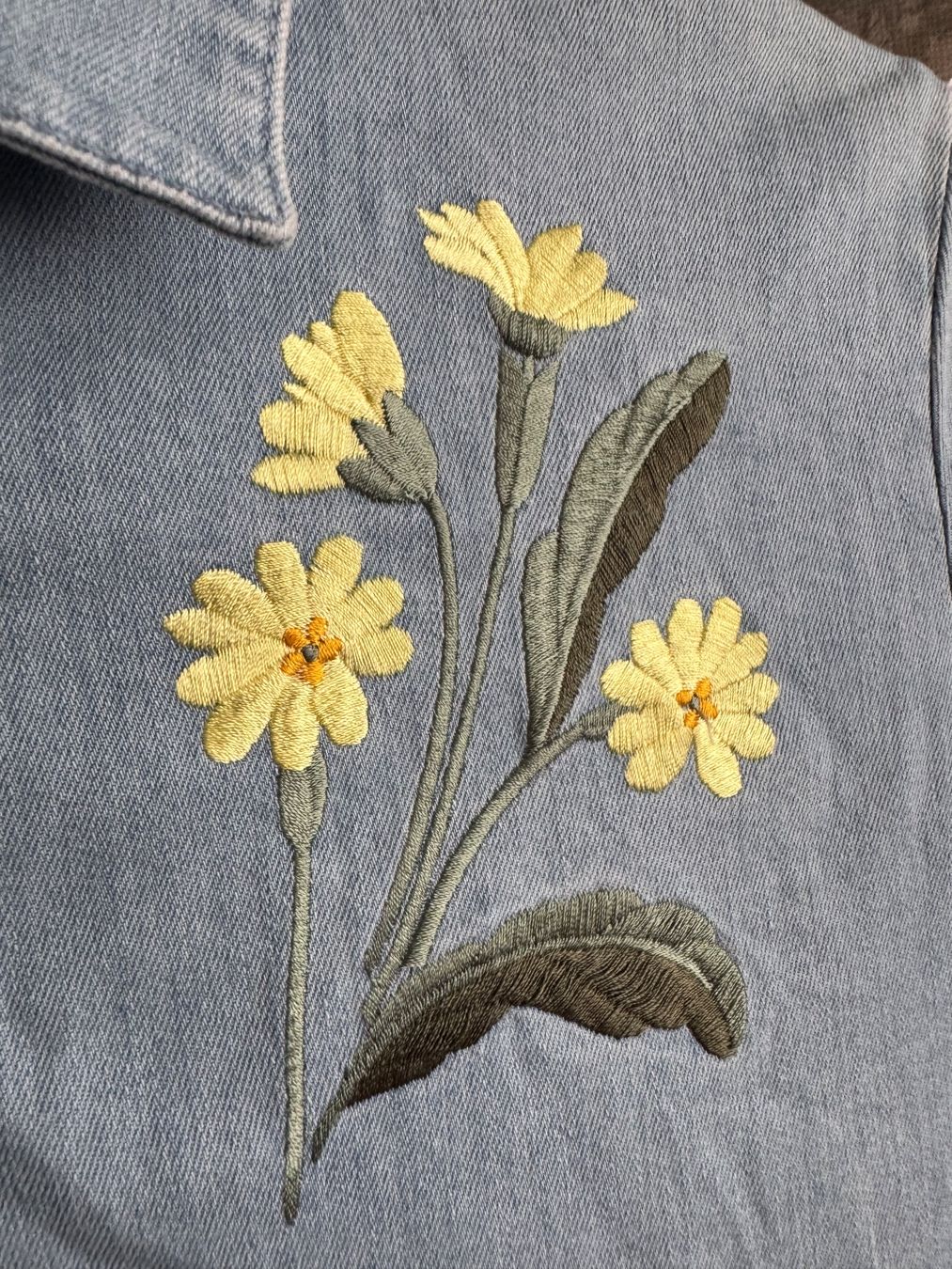 Camicette: Stella McCartney Denim Hemd Bestrickte Jeansbluse – Usato da Obfelden venduto da cesarina10