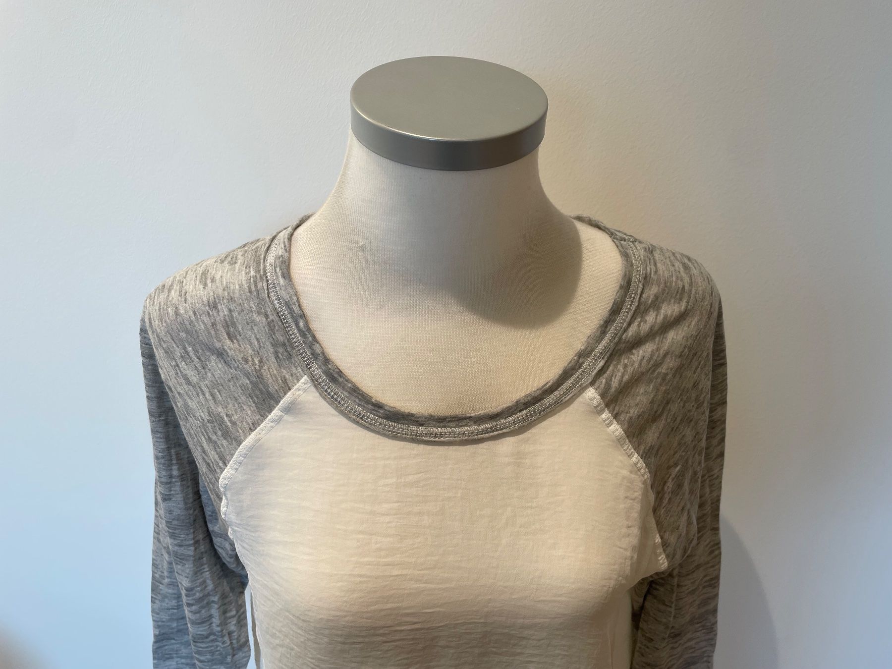 Blusen: Damen Bluse weiss / grau von SALSA – Neu (gemäss Beschreibung) aus Neunkirch von autoscooter57 1