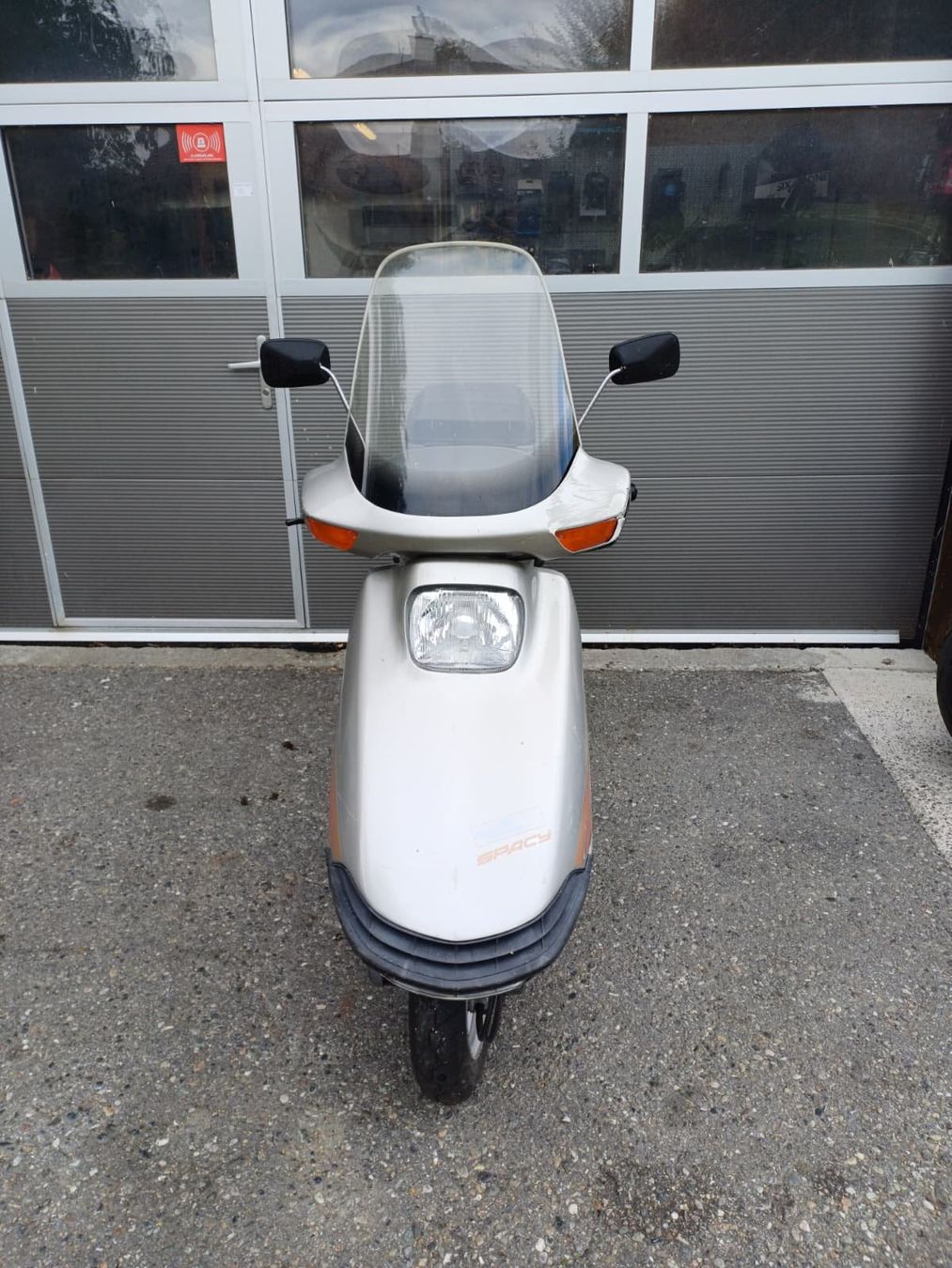 Honda Scooters: Honda Spacy 125 für Schrauber oder Export – Defekt aus Mettendorf TG von Debrunner-Motosport 4