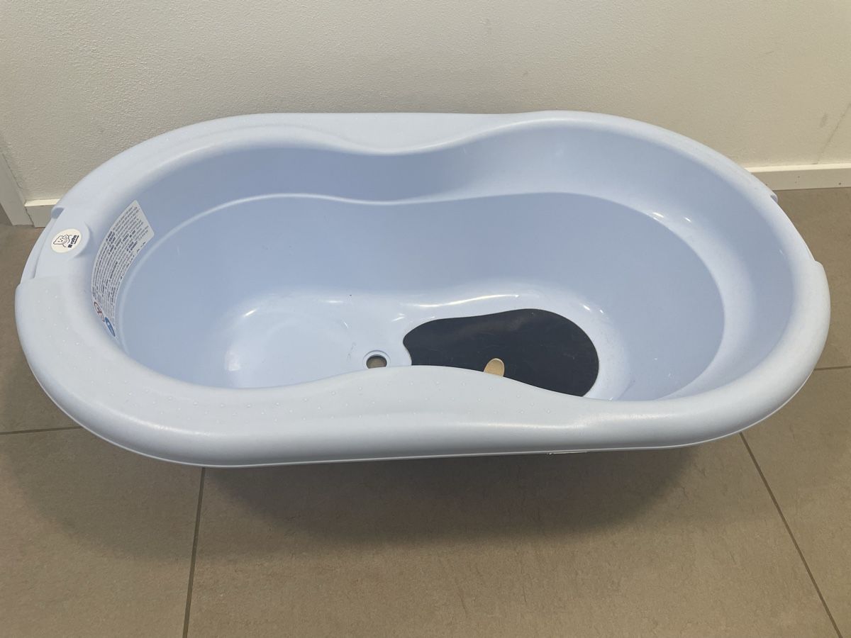 Vasche da bagno: Rotho Babydesign Badewanne sky blu – Usato da Luzern venduto da joliii