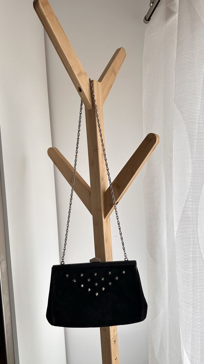 Borse da donna: Abendtasche schwarz Wildleder mit Kette – Usato da Bern venduto da WiederWert