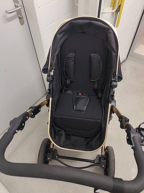 Gonser Carrozzine: Kinderwagen MOTION 2-in-1 schwarz/gold – Usato da Knonau venduto da Rogwer89 1