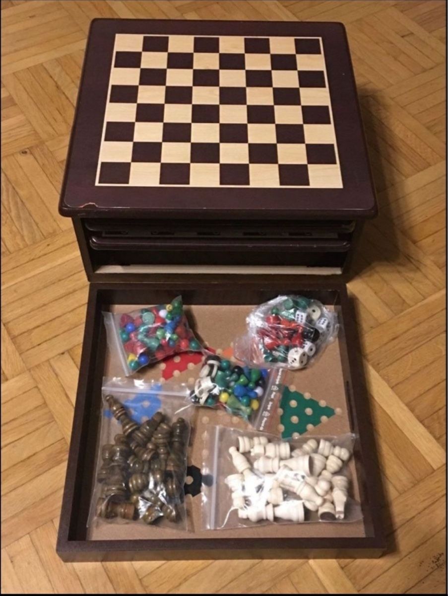 Spiele: Schach/Spiele - Box – Gebraucht aus Wangen b. Olten von Finolino28 8