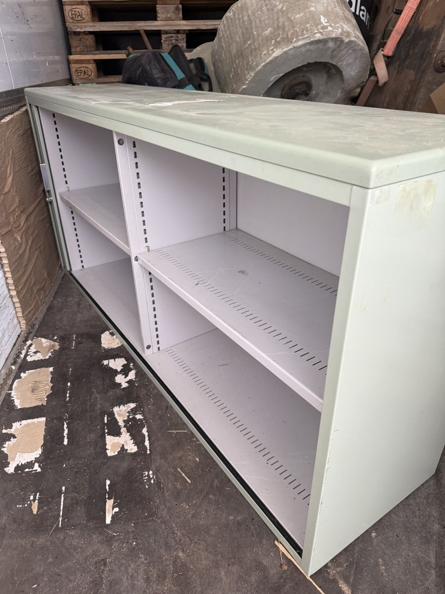 Commodes: Kommode  – D'occasion à St. Margrethen SG par hun_7kc9