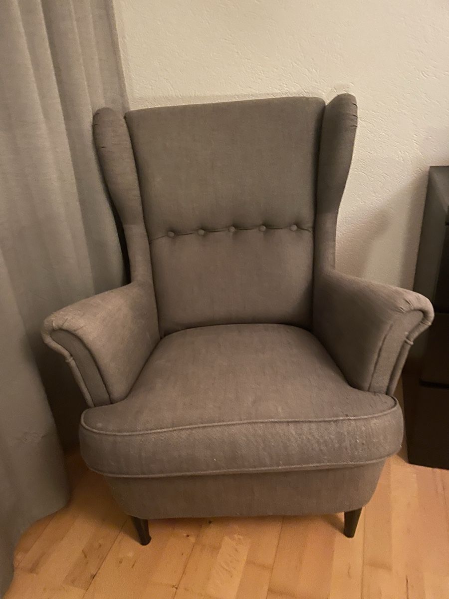Ikea Poltrone: IKEA STRANDMON Fauteuil confortable gris – Usato da Sierre venduto da Ruyfigas 1