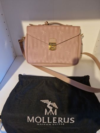 MARLY | Umhängetasche von MAISON MOLLERUS - Neuwertig!