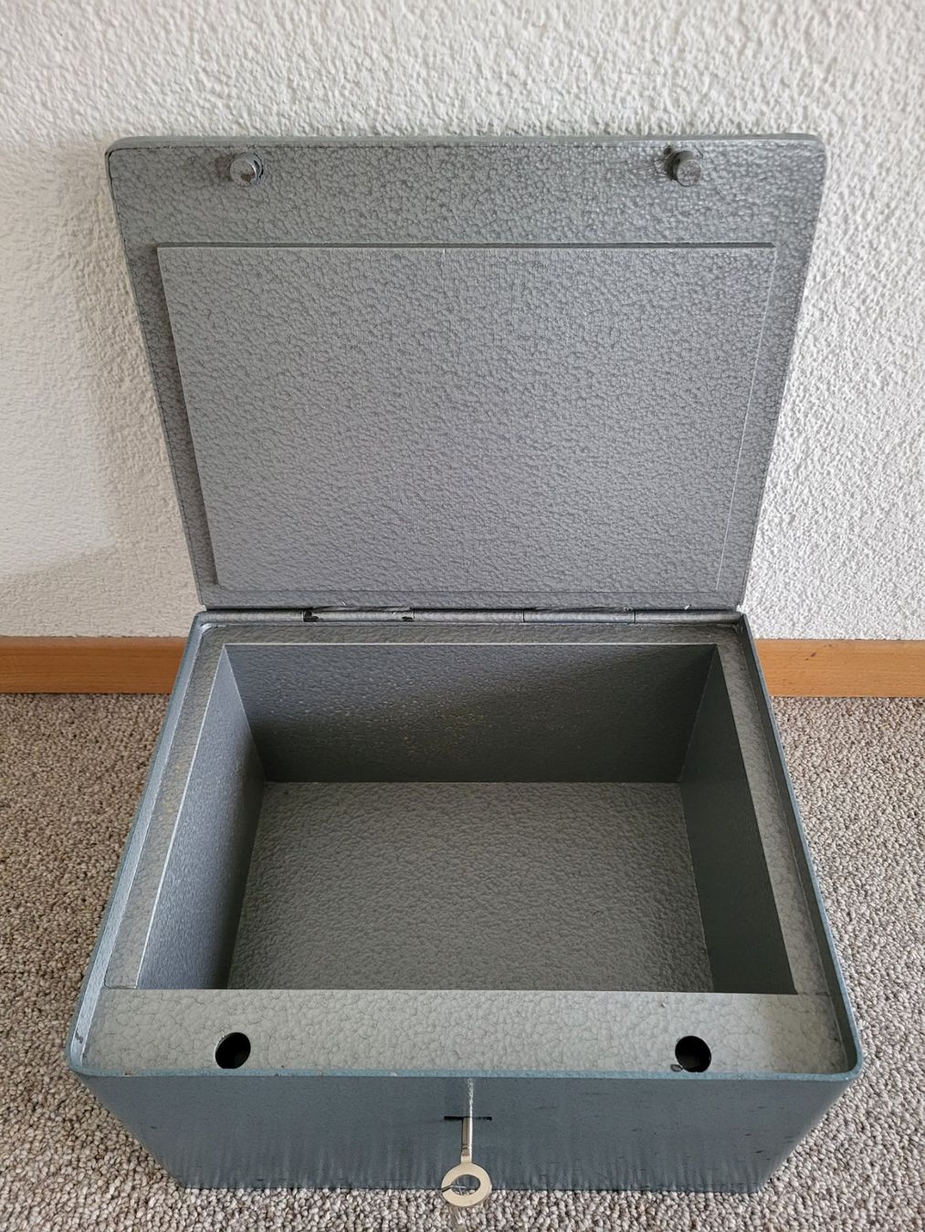 Casseforti: Tresor / Safe – Nuovo (secondo la descrizione) da Effretikon venduto da fra_ff78 2