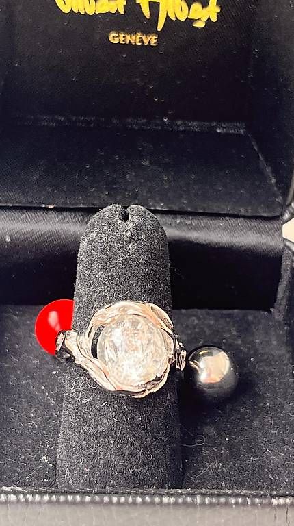Anelli: Bague Gilbert Albert en or blanc avec billes – Usato da La Rippe venduto da ric_6hh9 2