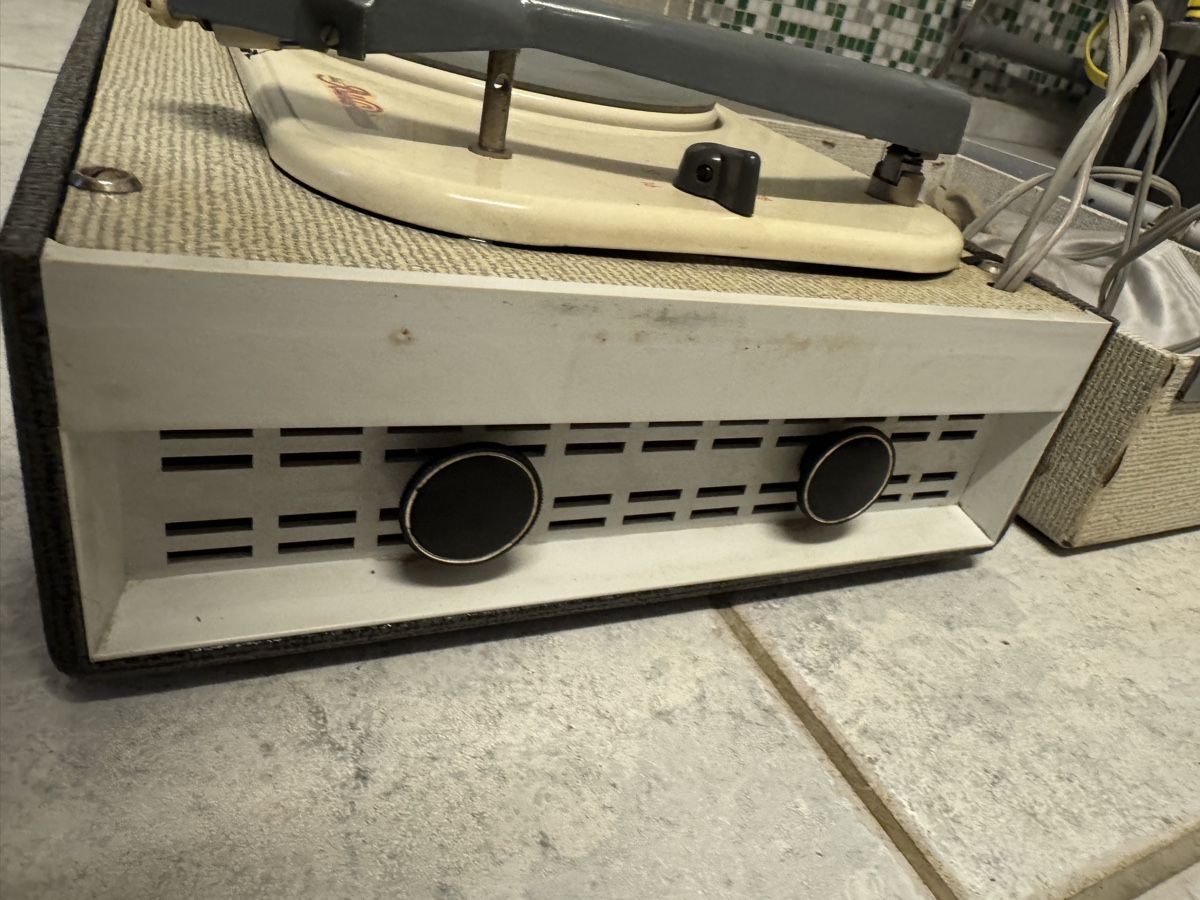 Thorens Giradischi: Thorens CB.14 Koffer Plattenspieler! – Usato da Seewen SZ venduto da QM.03 4