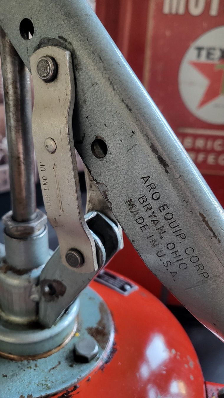 Pompe & Parti di ricambio: Originale Shell-Oelpumpe, funktionstüchtig – Usato da Grenchen venduto da Bosso62 8