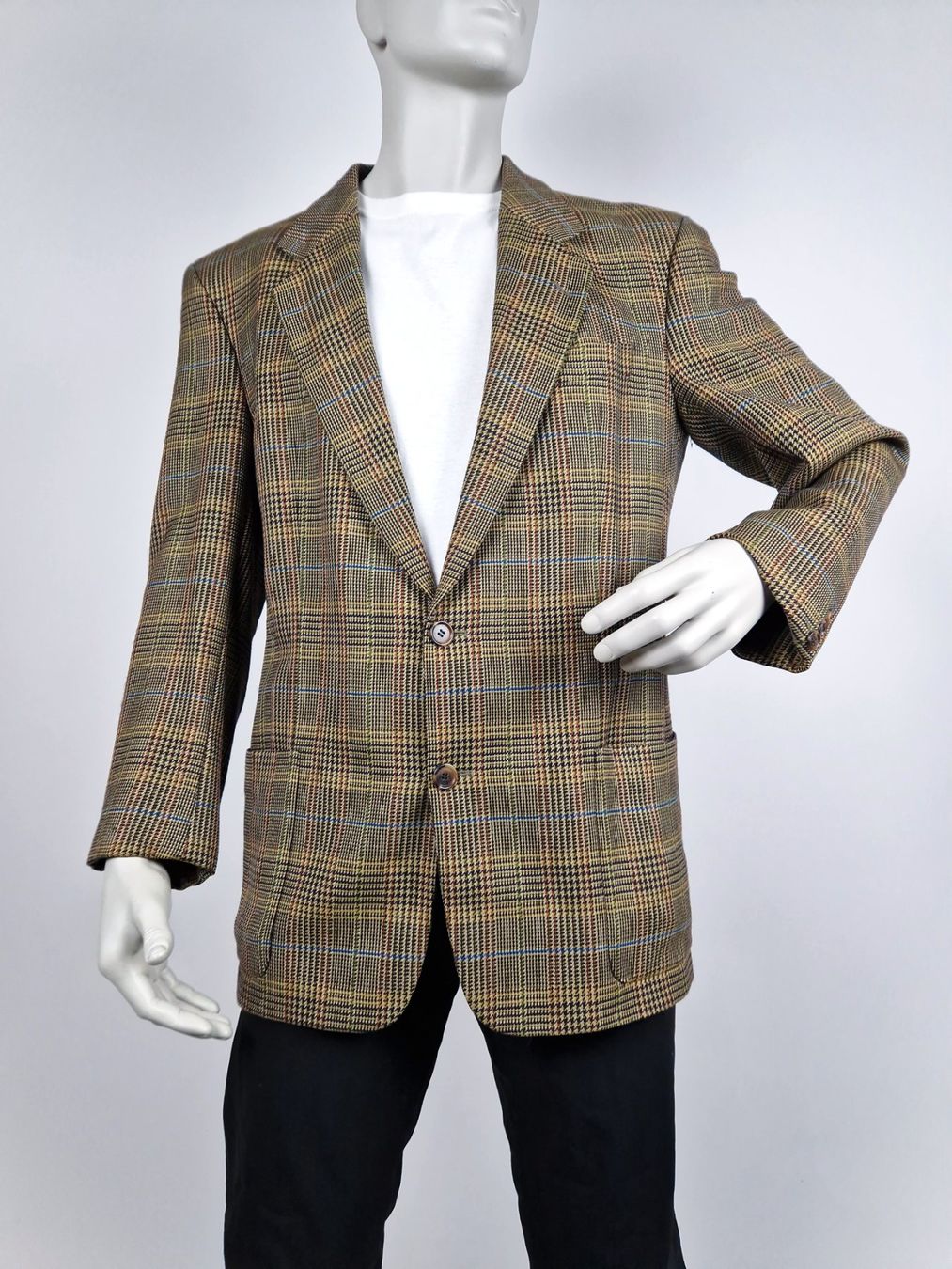 Hugo Boss Giacche: Hugo Boss Blazer ca. Gr. XL – Usato da Basel venduto da Restwert_Basel 2