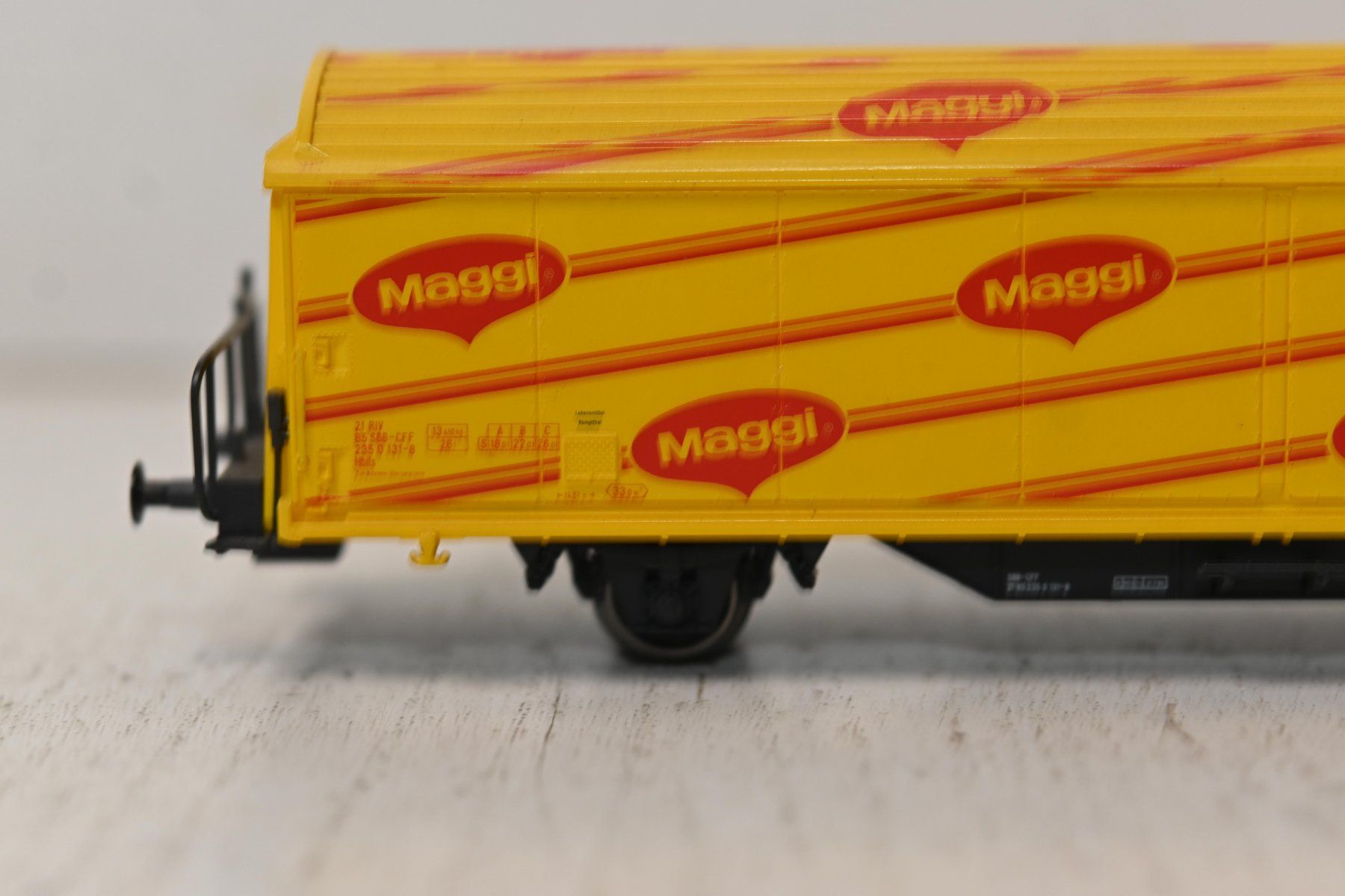 Märklin Modellini di ferrovie: Hbis Maggi Märklin HO/AC mit OVP – Usato da Laupen ZH venduto da Zmoewe 1
