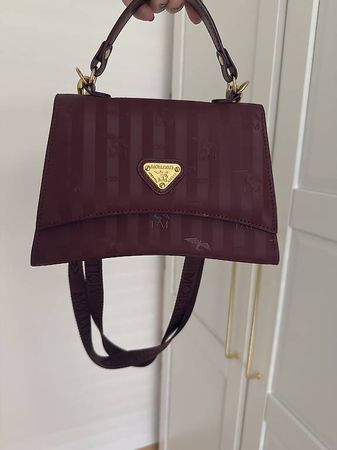 Maison Mollerus Tasche Romont Antik Rot/Gold