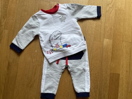 Baby Jogginganzug Gr. 74 (9 Monate) 🦕