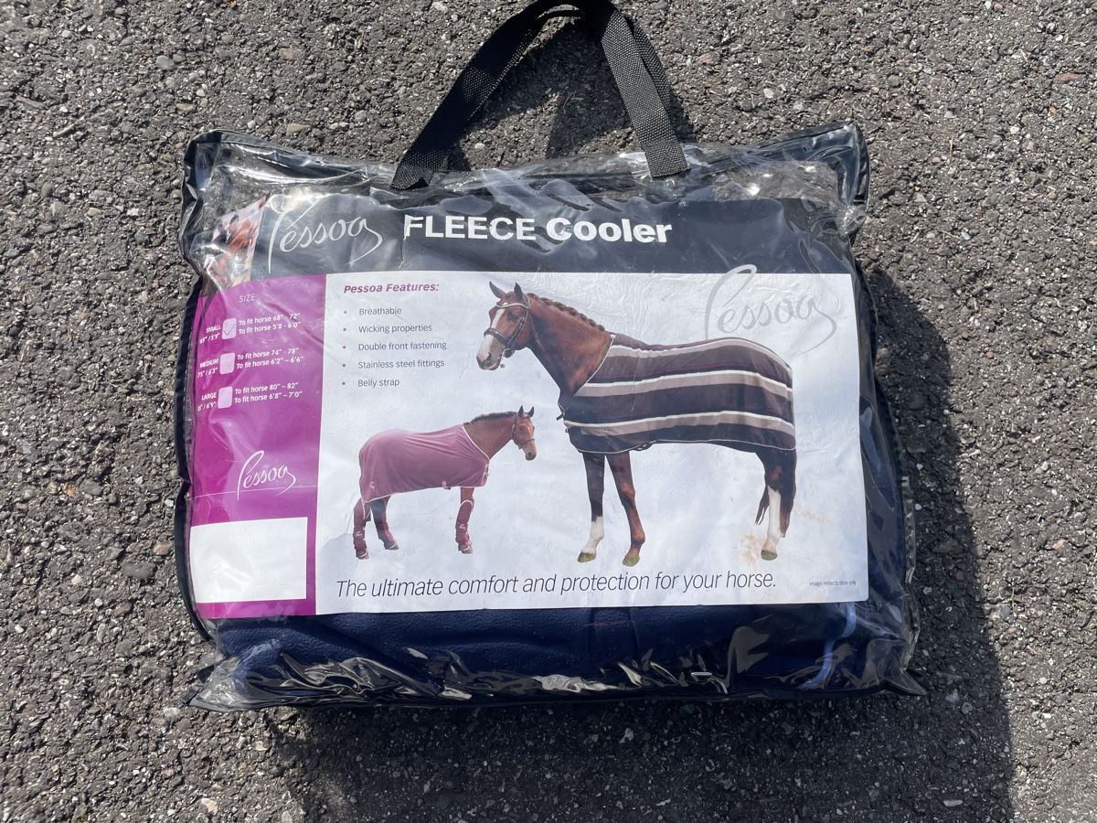 Coperte: Pessoa Abschwitzdecke Fleece – Usato da Zürich venduto da whsvfifbxj