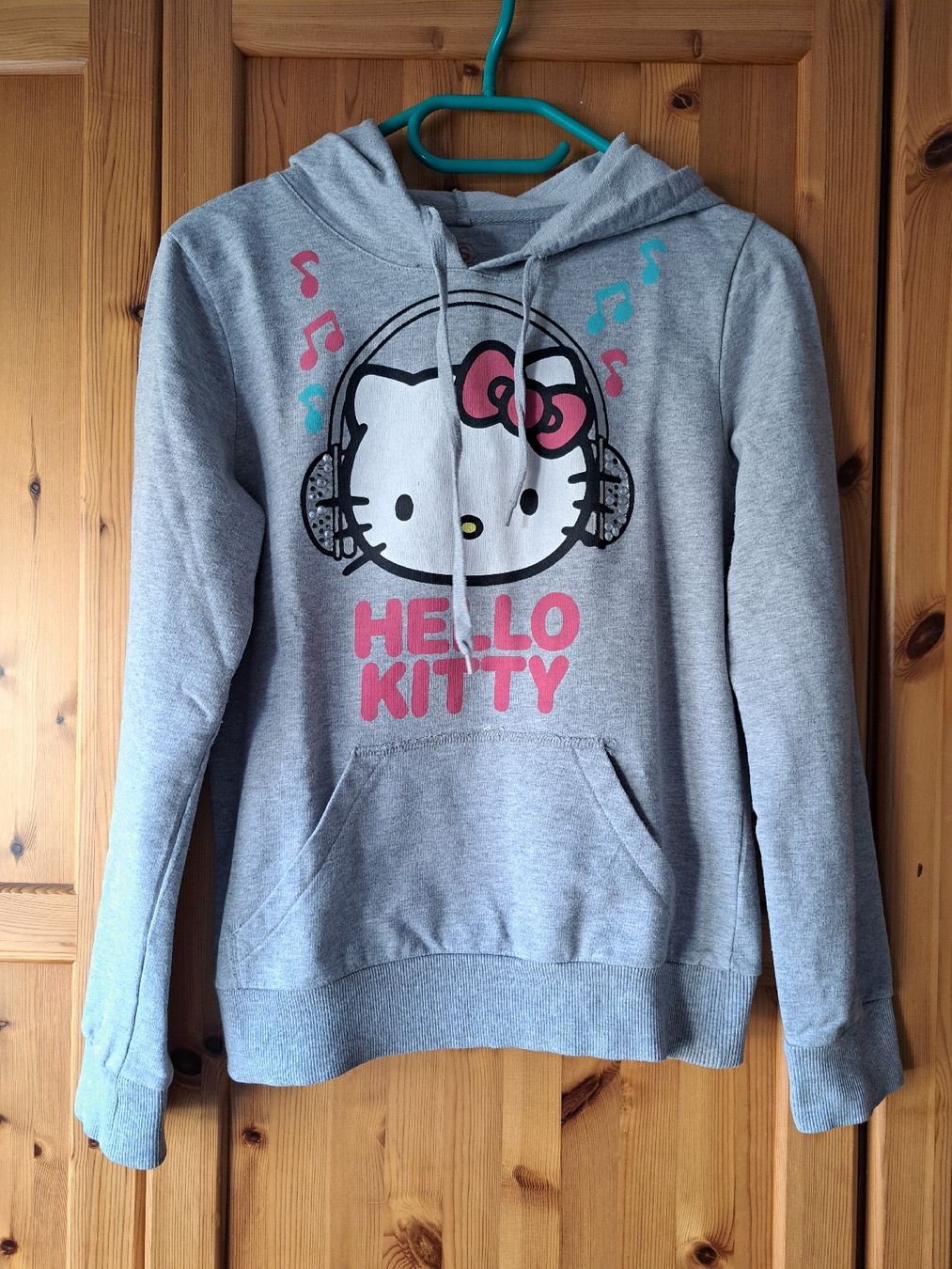 Maglioni & Felpe: Hello Kitty Sweatshirt – Usato da Taverne venduto da SelenaR.