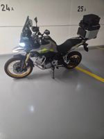 Voge 900