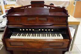 Harmonium voll funktionsfähig, ohne Defekt