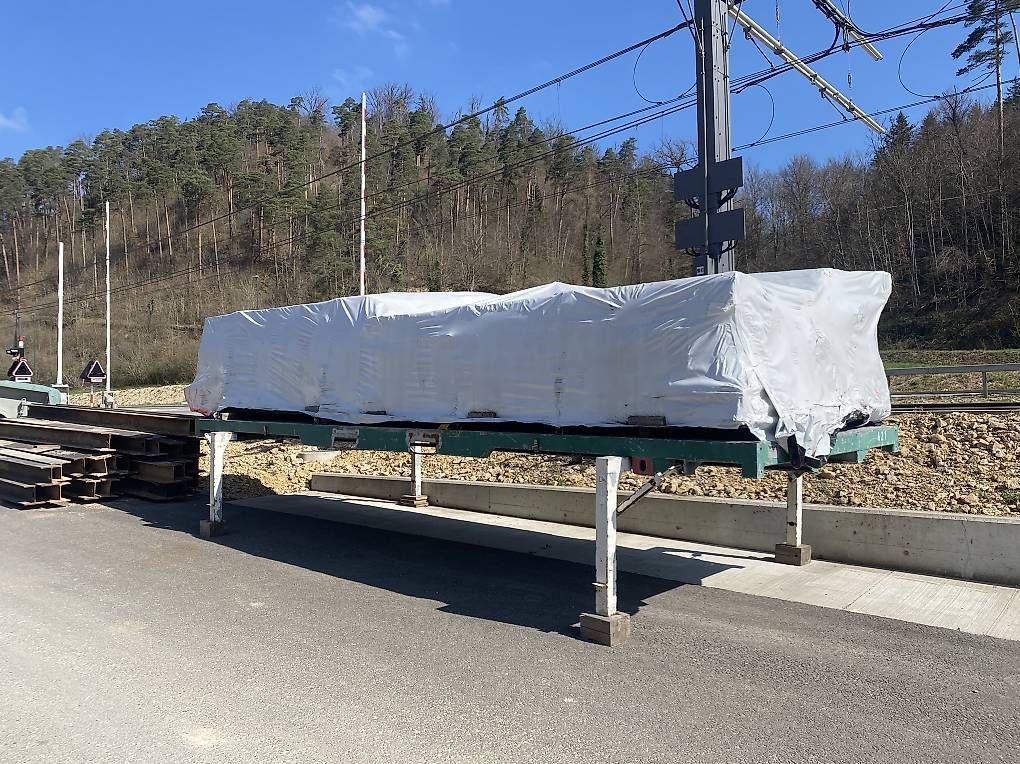 Articoli in legno: Altholzbalken ca. 250 jährig – Usato da Frenkendorf venduto da Maetti