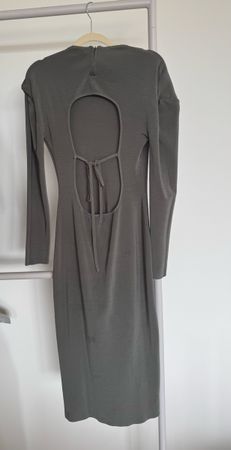 Zara Midi-Kleid