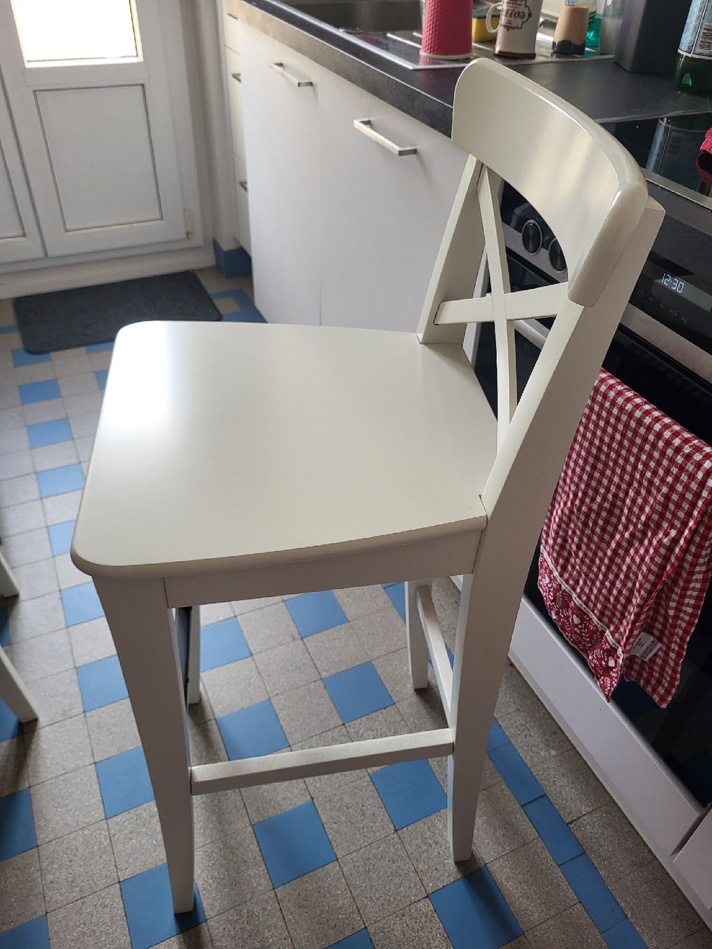 Ikea Seggioloni: 2 chaises hautes de cuisine – Nuovo (secondo la descrizione) da Lausanne venduto da mar_6pfz