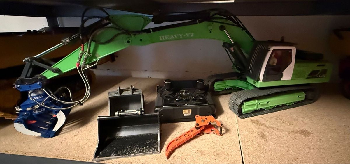 RC4WD Modellismo RC: RC Hydraulikbagger RC4WD 1/14 Scale – Usato da Altdorf UR venduto da modellbau-widmer