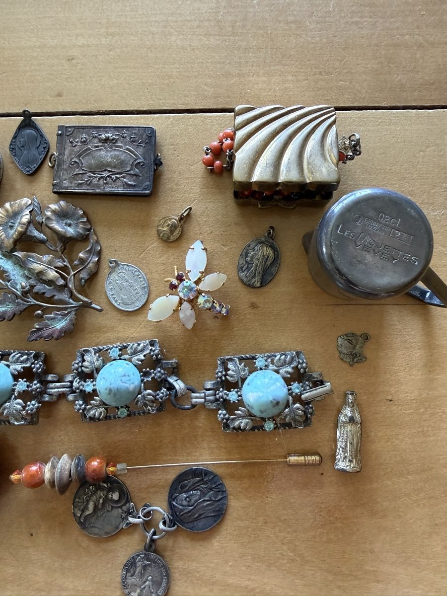 Altri gioielli: Lot de bijoux – Usato da Les Bayards venduto da aout 2