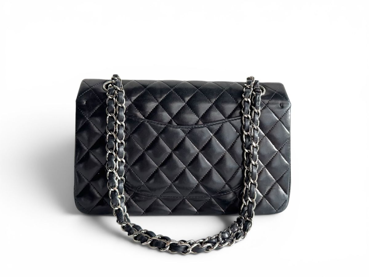 Chanel Borse da donna: CHANEL Classic 11.12 Lambskin Medium Double Flap Tasche – Usato da Kriens venduto da hannaandkiko 2