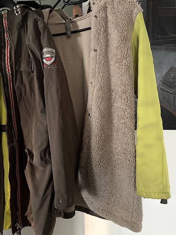 Jacken: Parka Exploration – Gebraucht aus Wallisellen von mgb40 3