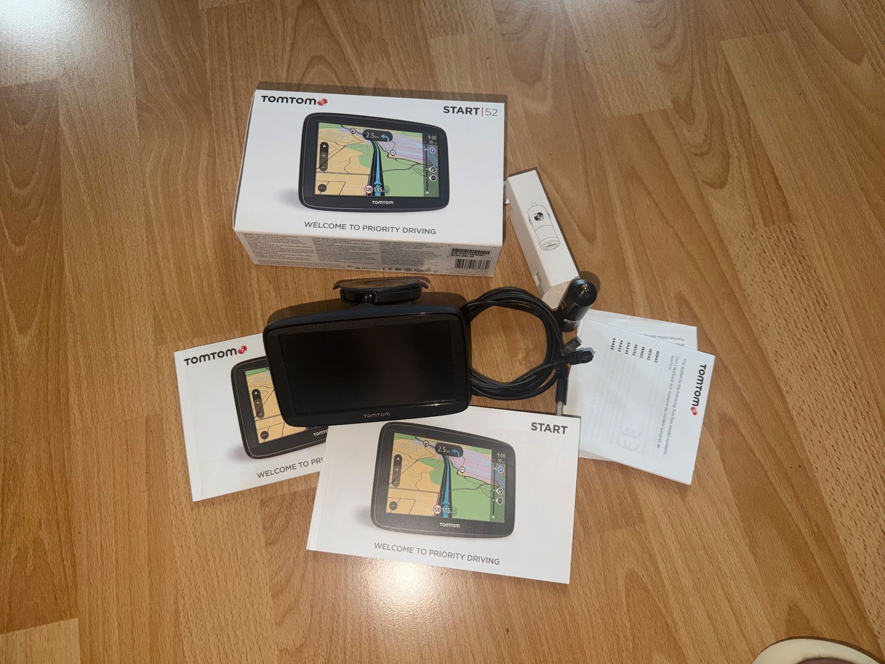 Tomtom Navigatori: TomTom Start 52 GPS-Navi mit Lifetime Map Update Europa – Usato da Aarau venduto da KorgPA 1