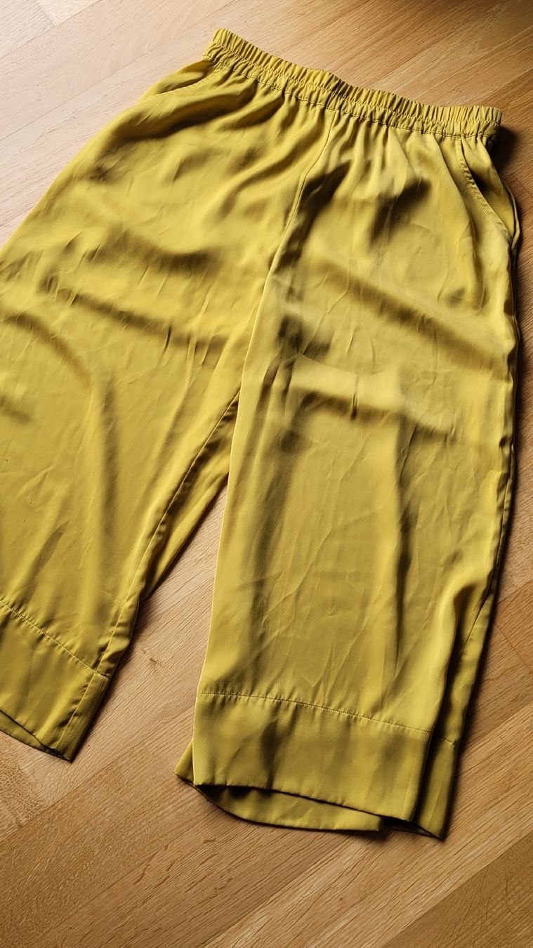 Pantaloni: Hose Second Female Gr. M / 38 – Nuovo (secondo la descrizione) da Zürich venduto da Stitch3000 3