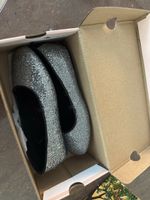 Ballerinas Zara Glitzer silber Grösse 33 neuwertig