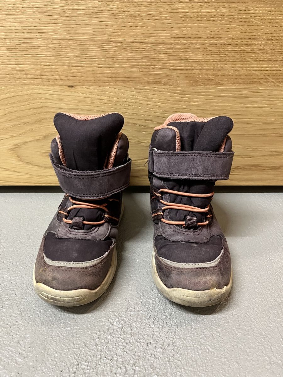 Chaussures filles: Ecco Winterstiefel Gr. 27 – D'occasion à Riehen par YuriST 1