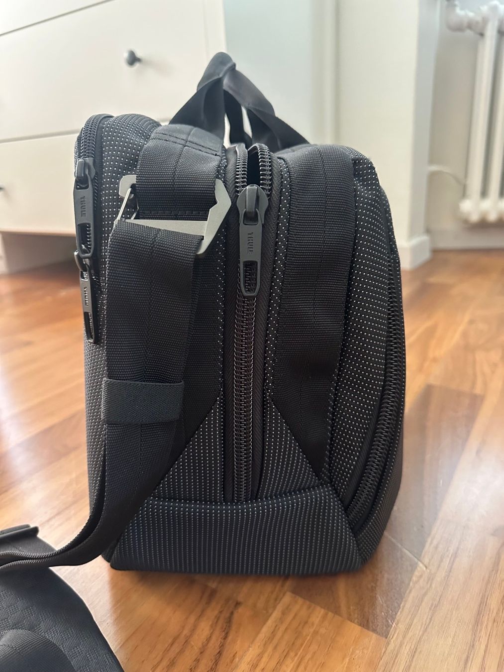 Borse: Thule Laptoptasche – Usato da Hombrechtikon venduto da Unit25 3