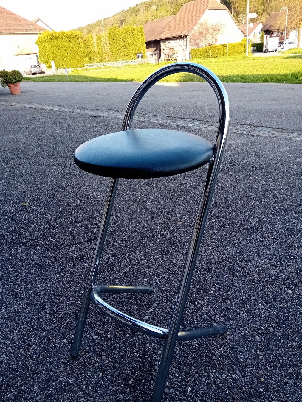 Hocker: Zwei Steh-Sitz Hocker / Barhocker Chrom  Top Zustand! – Gebraucht aus Elgg von Feuerpferd7777-1966 2