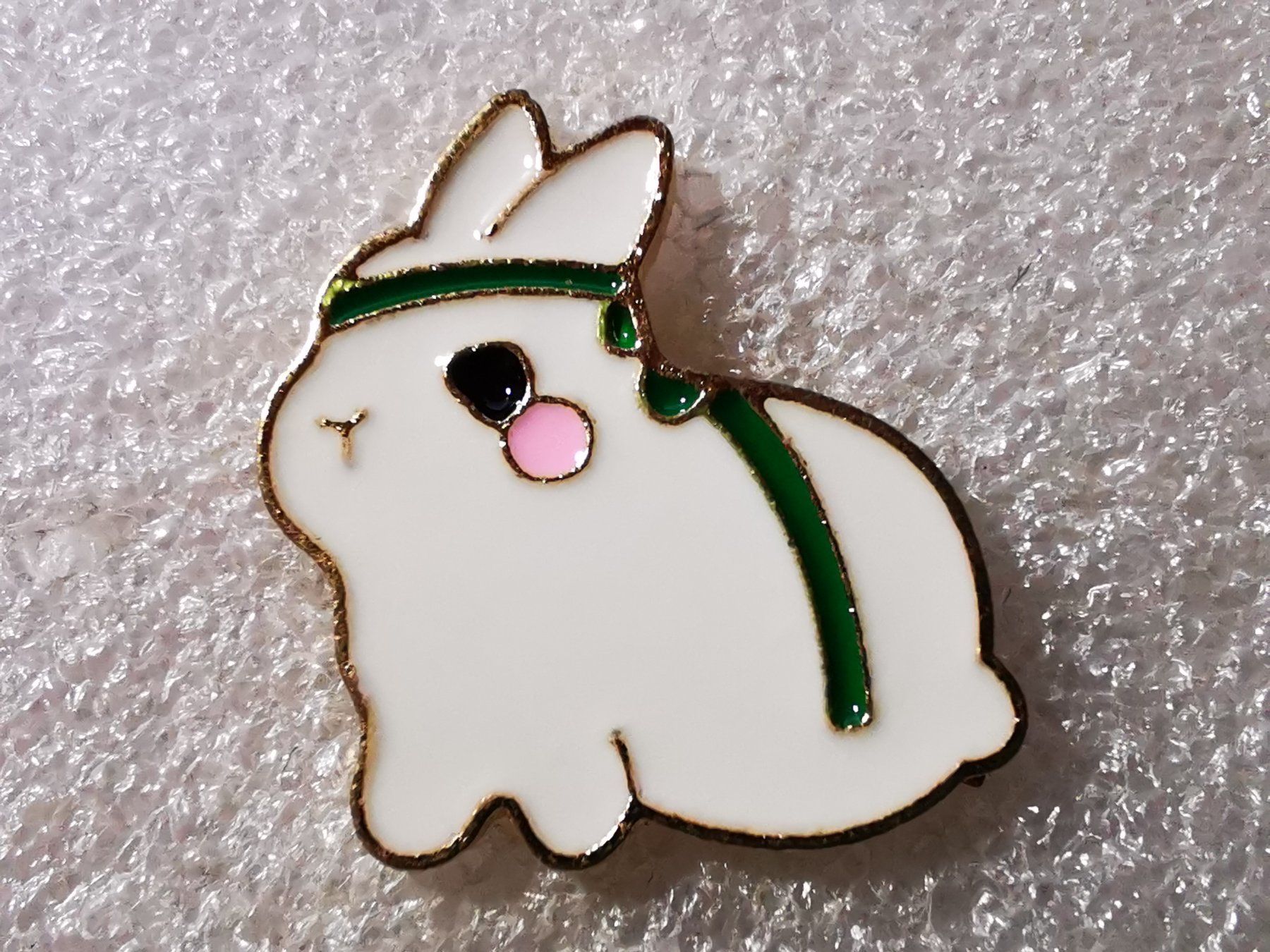 Placchette & Badge: Ansteckpin 29: Hase – Usato da Oppligen venduto da Pin-Fall-Shop