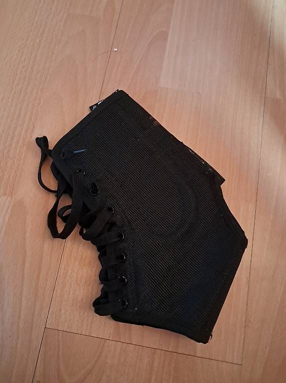 Protections: McDavid Fussgelenkstütze – D'occasion à Hagenbuch ZH par rfa_k9ks