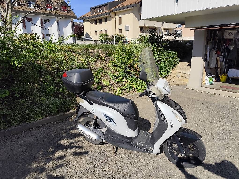 Strasse: Honda 125 psi – Gebraucht aus Gland von iva_ps8p 4