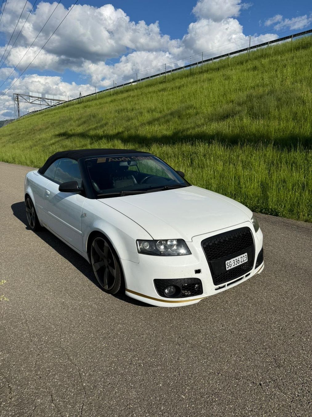 Audi Autos: Audi A4 Cabriolet 2.4 V6 in weiss – Gebraucht aus Sonnental von EXTREME13 2