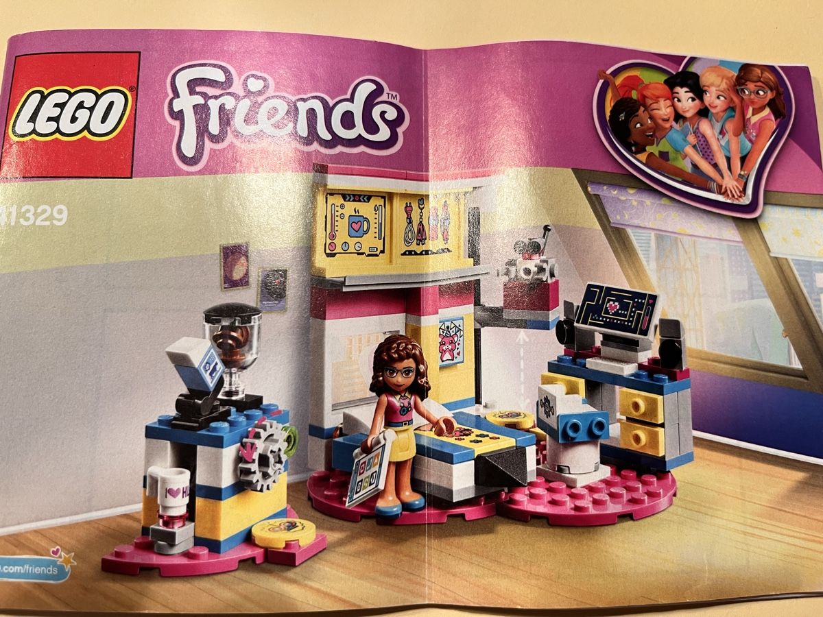 Lego Giocattoli: Roboter-Zimmer-Set LEGOFriends – Nuovo (secondo la descrizione) da Brittnau venduto da Butterfly1515