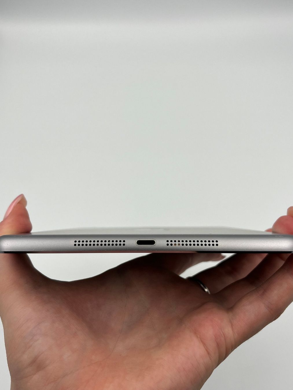 Apple Tablet PC: iPad mini 3 – Usato da Basel venduto da Xani 4