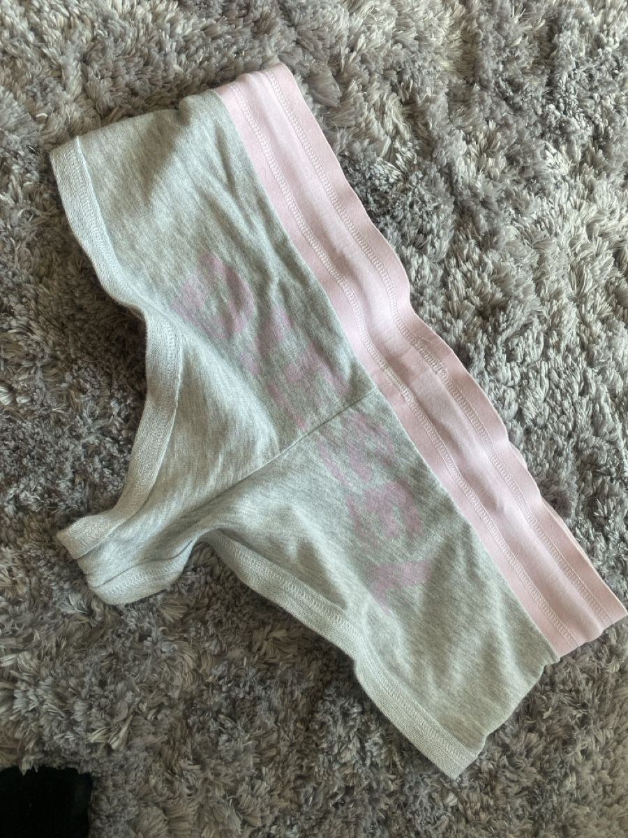 Diesel Pantaloni: Shorts Diesel – Usato da Zürich venduto da lcl_r88r 1