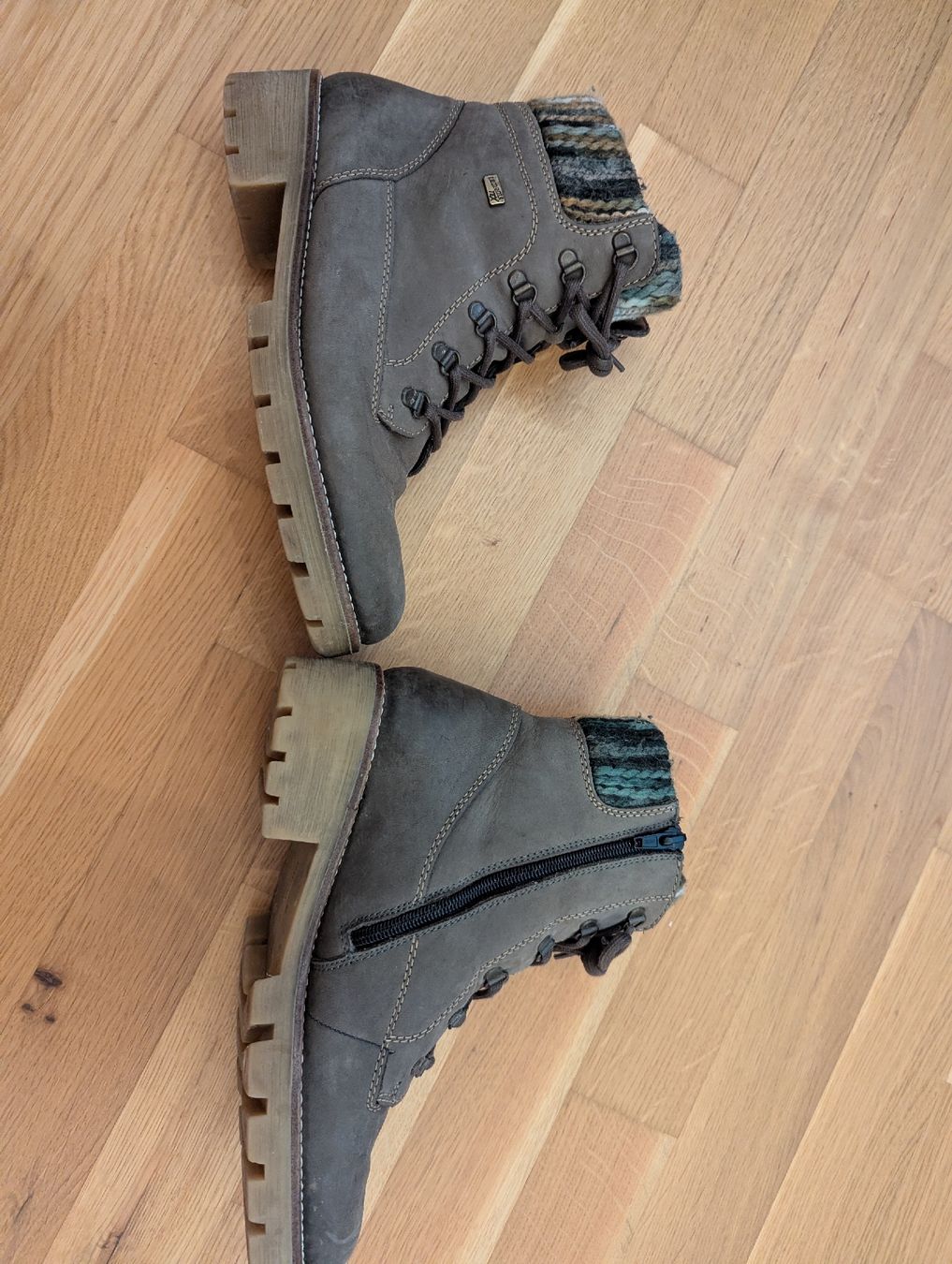 Chaussures femmes: Remonte Winterstiefel  – D'occasion à Birrwil par ann_b7j9 3