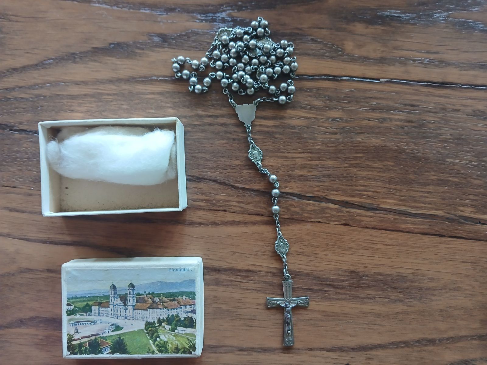 Statuette: Jesuskreuz mit Gebetskette – Usato da Auw venduto da mic_z2t2 1