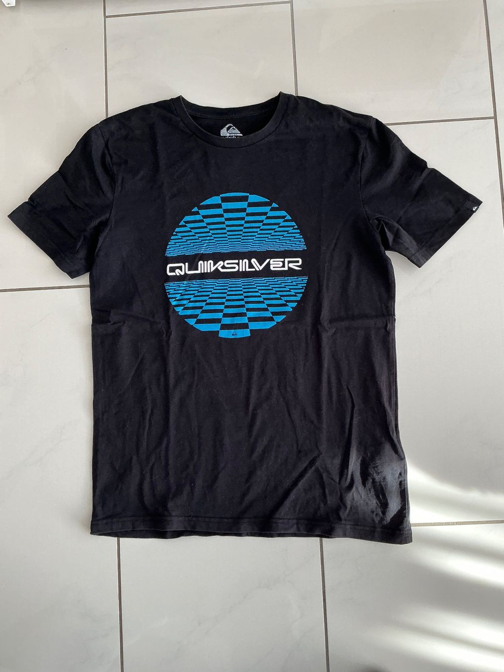 Quiksilver Camicie, T-shirt & Polo: Quick Silver T-Shirts Gr.XS Erwachsene oder Kinder Gr.176 – Usato da Biel-Benken BL venduto da Sahra1