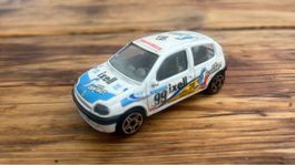 Spielzeugauto Renault clio IXELL 99 weiss