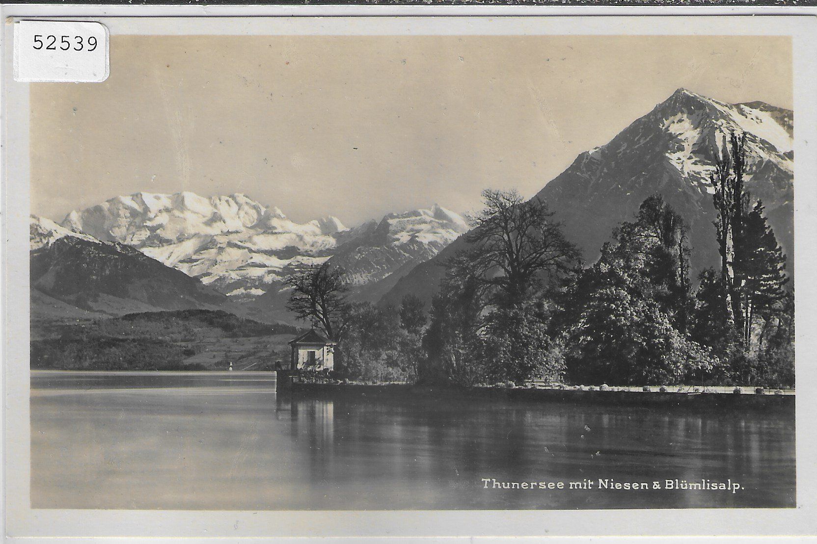 Cartoline postali: Thunersee mit Niesen & Blümlisalp – Usato da Ettingen venduto da Kartenplanet