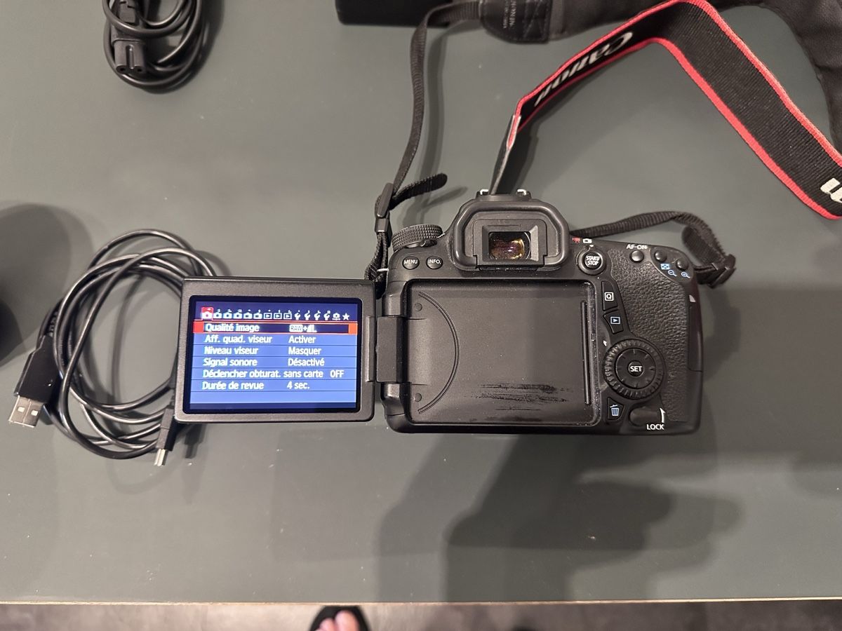 Canon Kamera: CANON EOS 70D 18-135 – Gebraucht aus Neuchâtel von R_M94 2