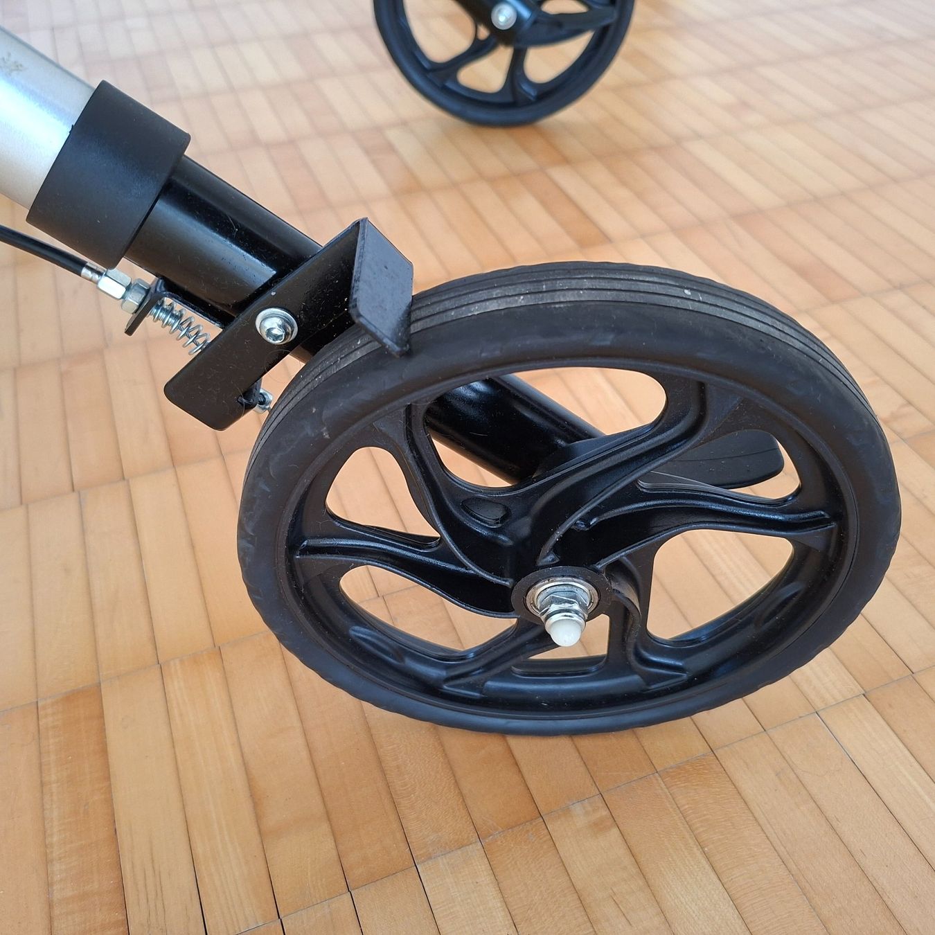 Aides à la marche: Uniprodo 2-in-1 Rollator – D'occasion à Fribourg par Peefric 4