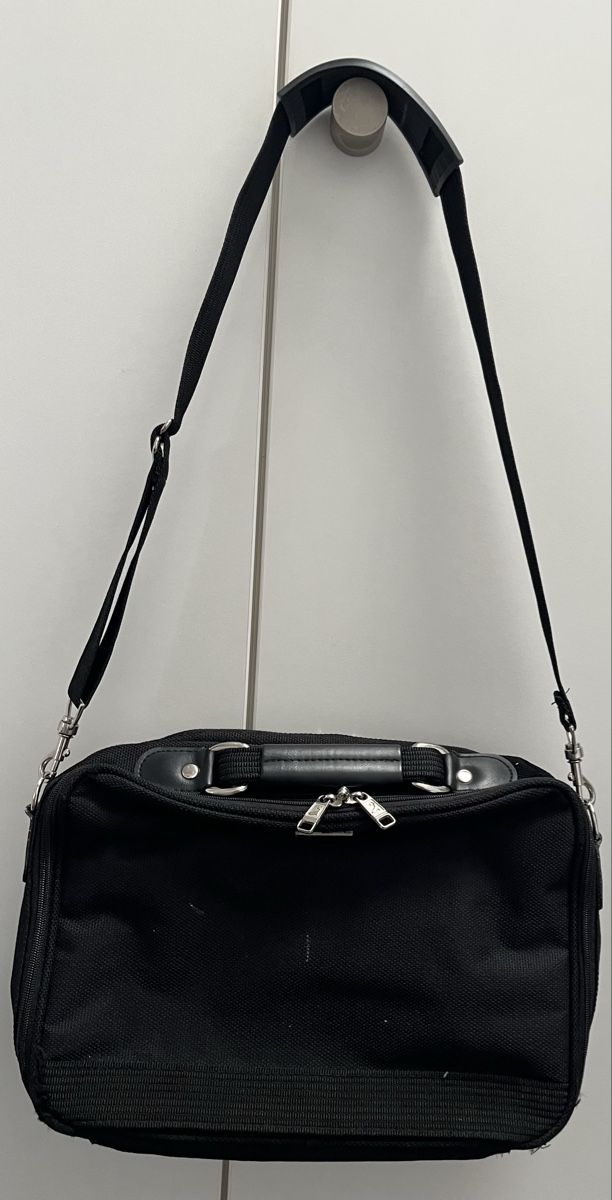 Taschen: Reisetasche von Pack Easy – Gebraucht aus Hünenberg See von spartakus02